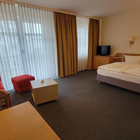 Ferienwohnung 1 Im Haus Huehnergott Sellin Екстериор снимка
